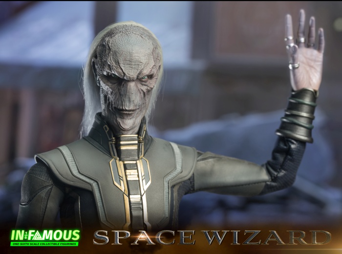 INF001-16 Space Wizzard - Ebony Maw