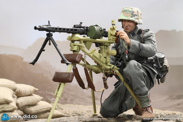 WWII German MG42 Tripod - sand