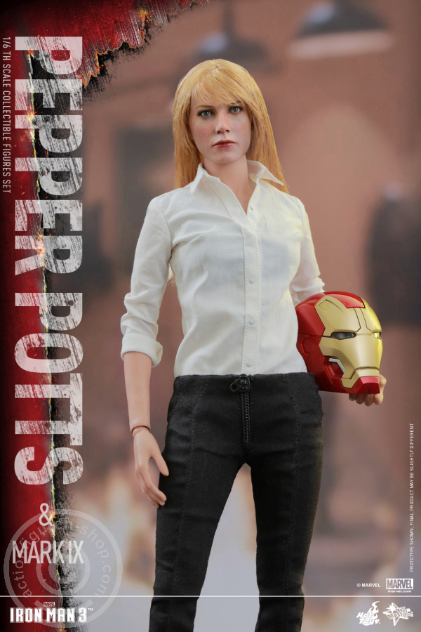 177991-02 Iron Man 3 - Pepper Potts + Mark IX