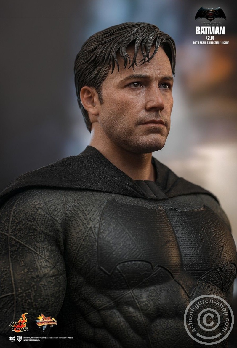 Batman v Superman: Dawn of Justice - 1/6th scale Batman (2.0) - MMS731 Batman v Superman: Dawn of Justice - 1/6th scale Batman (2.0) - MMS731