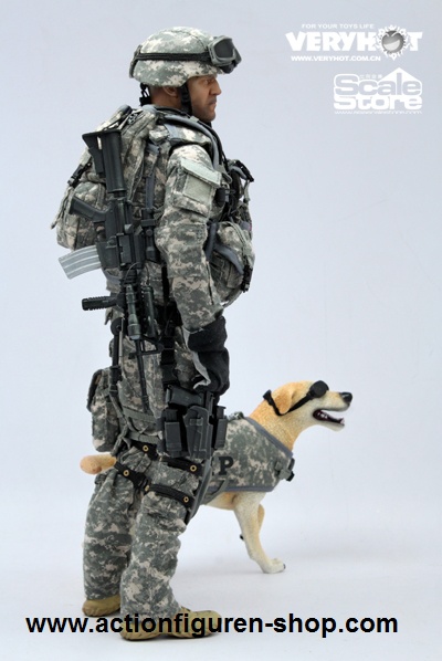 US Army MP mit Hund