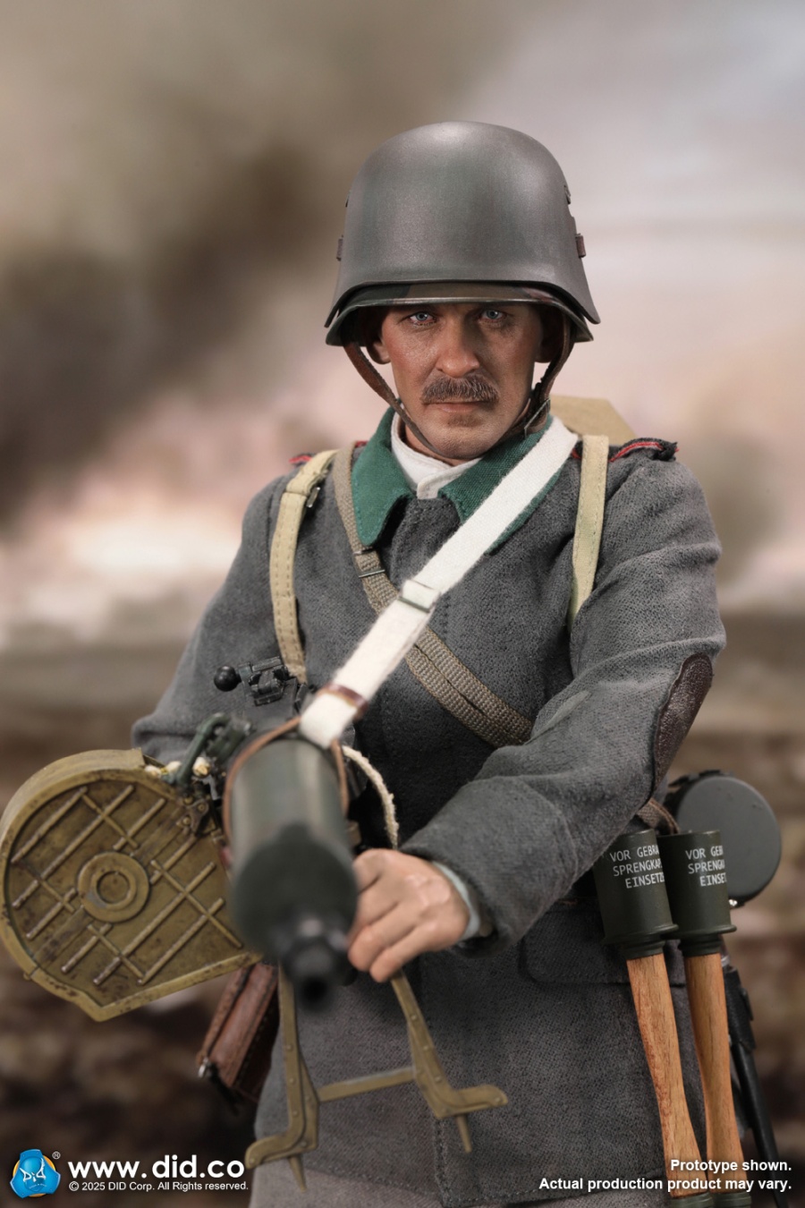 Arthur - WWI German MG08 Machine Gunner – in 1/6 scale Arthur - WWI German MG08 Machine Gunner – in 1/6 scale