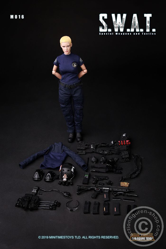 MT-M016-23 SWAT - Female LAPD Officer