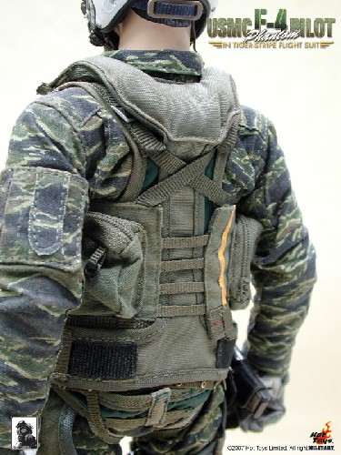 HT_USMC-F-4-Phantom-Pilot_12M5ORIBVshWwiL USMC F-4 Phantom Pilot - Tiger-Stripe