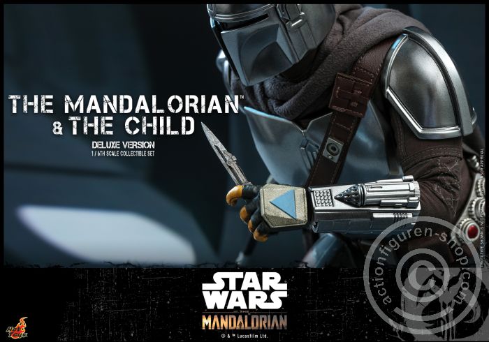 The Mandalorian and the Child - Deluxe Version