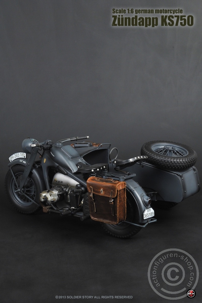 Zündapp KS-750 mit Beiwagen