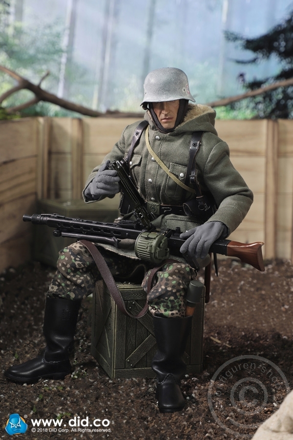 80130-097a55nZK4mt5D4 Dustin - SS-Panzer-Division Das Reich MG42 Gunner