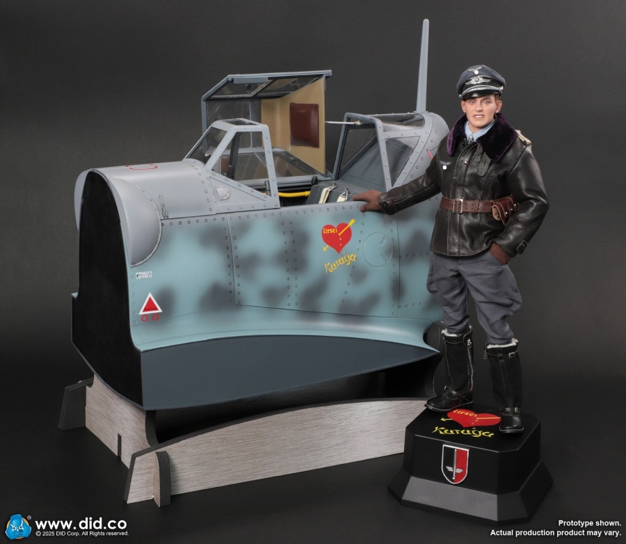 WWII German Bf-109G Cockpit (Grey Blue) - in 1/6 scale WWII German Bf-109G Cockpit (Grey Blue) - in 1/6 scale