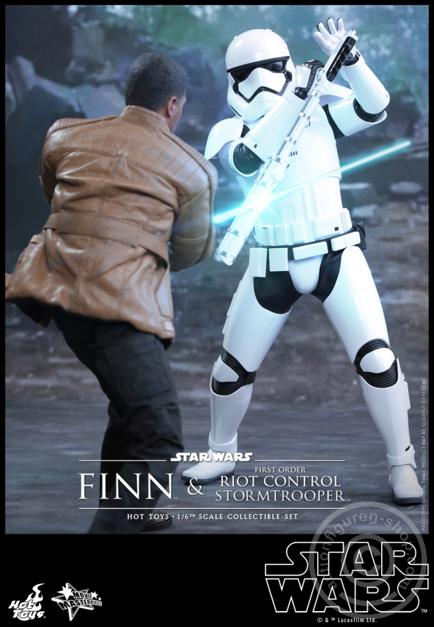 178561-08fzZFPoFQEWn61 Star Wars - Finn and First Order Riot Control Stormtrooper