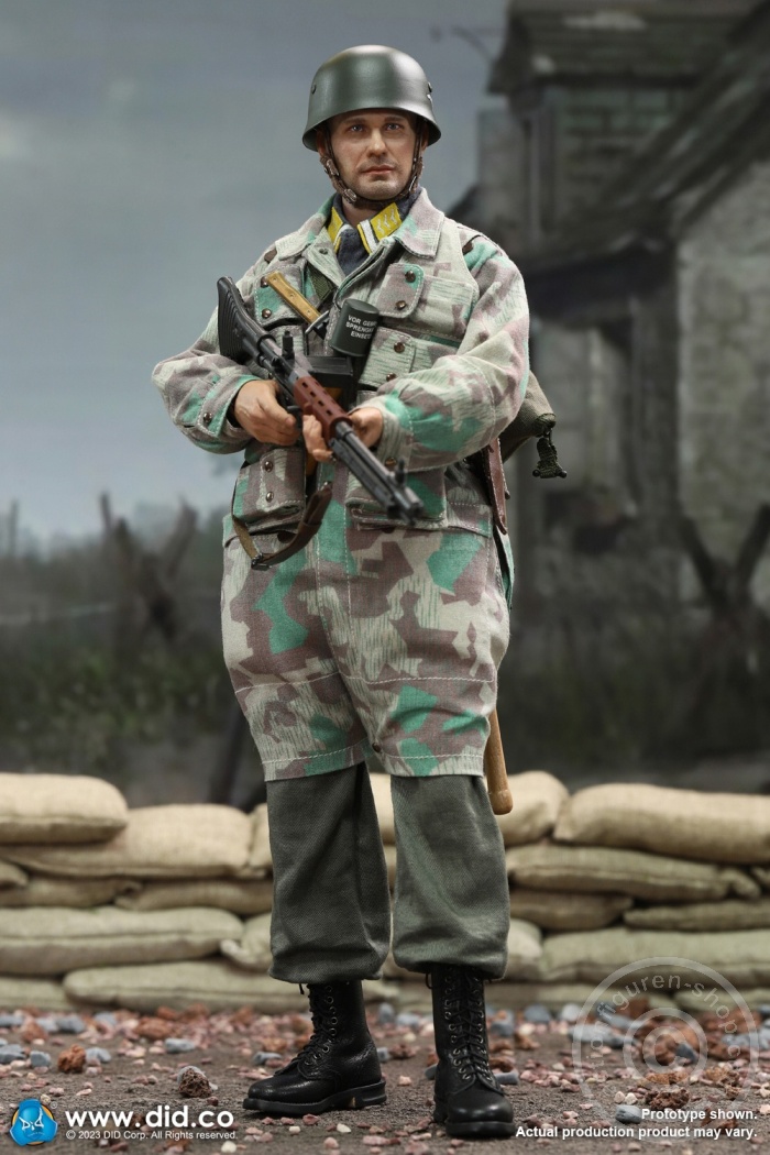 Axel - WWII German Fallschirmjager - DID 20th Anniversary Edition Axel - WWII German Fallschirmjager - DID 20th Anniversary Edition