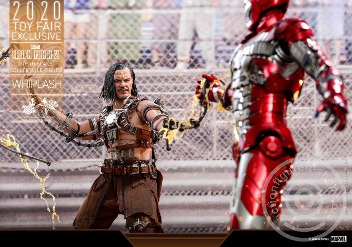 605030-15 Iron Man 2 - Whiplash - Toy Fair Exclusive - damaged Box - MMS569