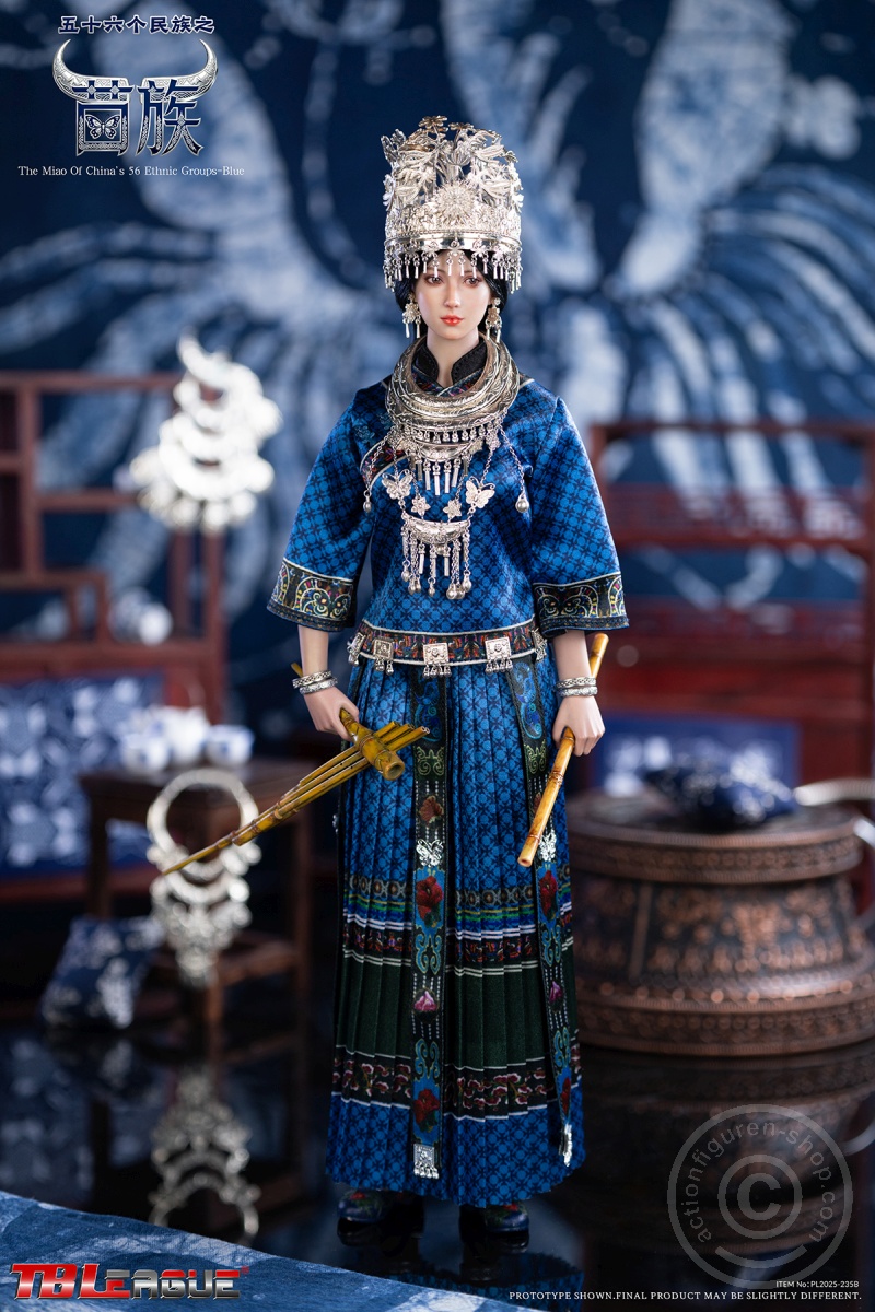 The Miao of China's 56 Ethnic Groups-Blue - in 1/6 Scale
