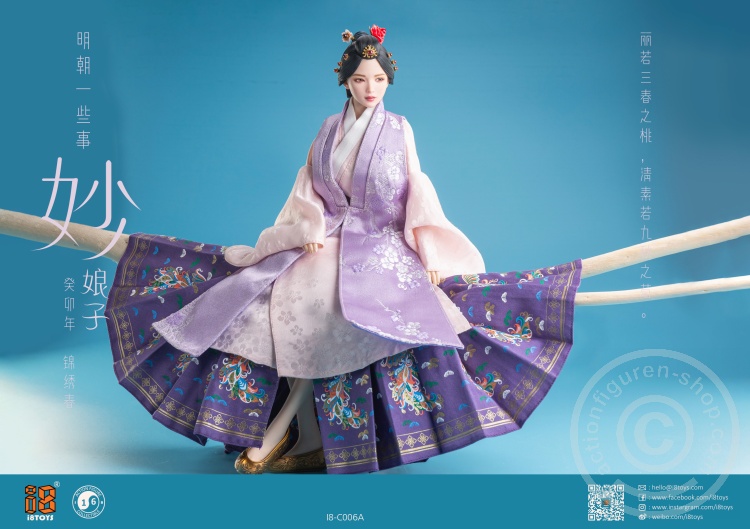 Lady Mia - Chinese Ming Dynasty Clothing Set w/ Head