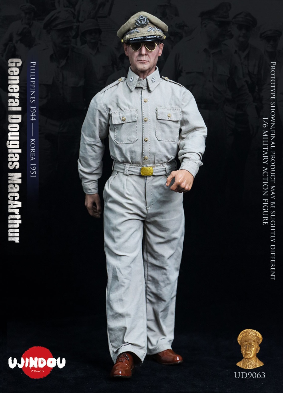 General Douglas MacArthur - Philippines 1944 - Korea 1951 - in 1/6 scale