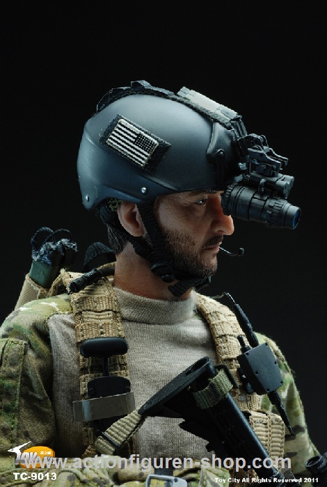 TTL9013-05 Navy SEAL Recon Diver