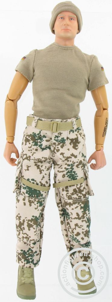 AFS003-11ZaDuJFhidp16Y Bundeswehrsoldat Wüsten-Tarn - limited edition