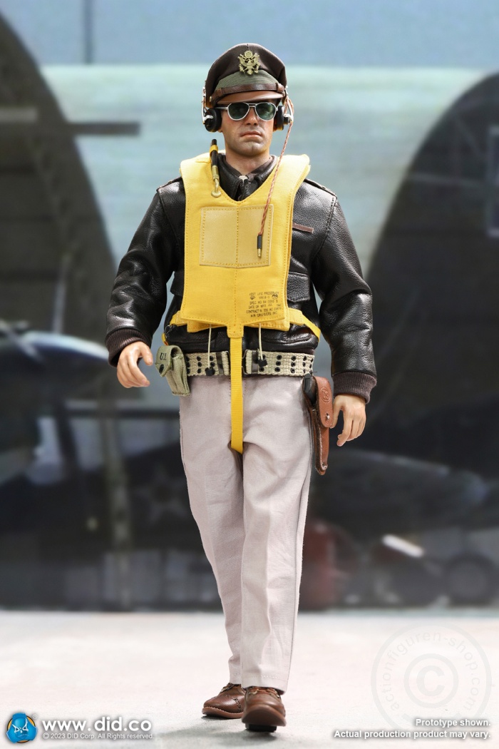 Captain Rafe - WWII United States Army Air Forces Pilot Captain Rafe - WWII United States Army Air Forces Pilot