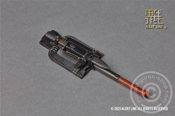 AL1036-13 WWII German Army Soldier