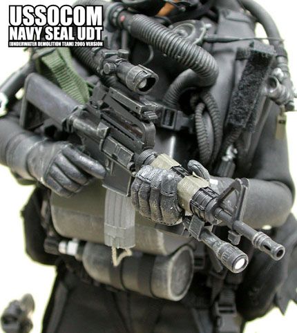 ホットトイズ•USSOCOM•NAVY SEAL UDT s-l400.jpg