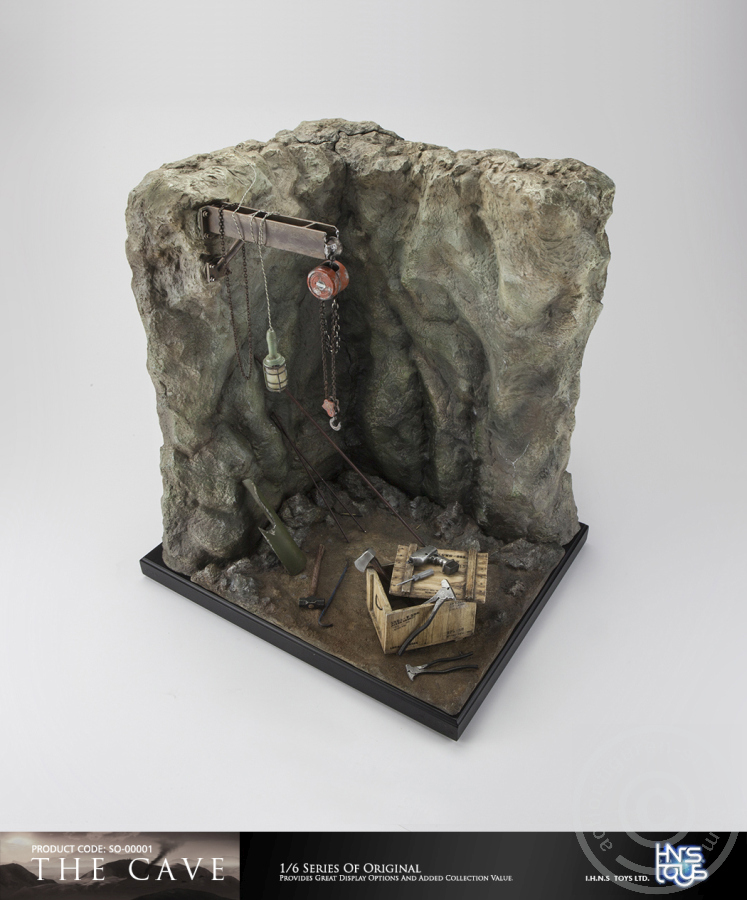 SO00001-08 The Cave Diorama