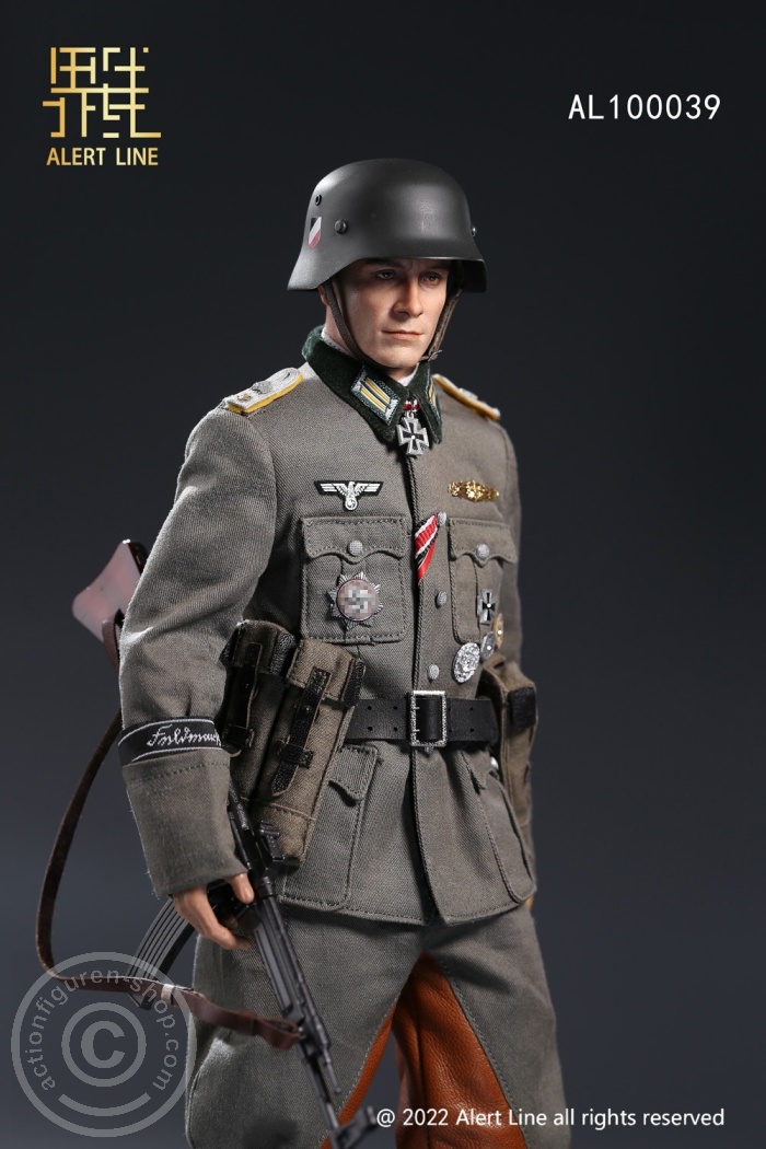 WWII German Cavalry Officer - Florian Geyer WWII German Cavalry Officer - Florian Geyer