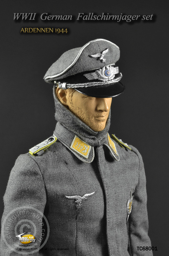 TCT68001-04oWAsw0ymZsZjl German WW-II Fallschirmjäger Offizier Set