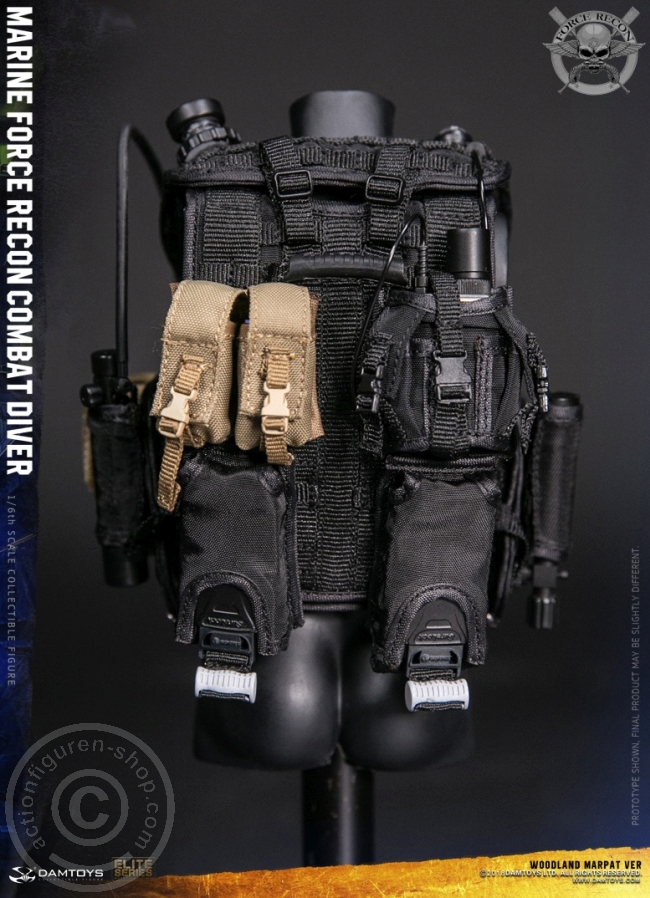 Marine Force Recon Combat Diver - Woodland