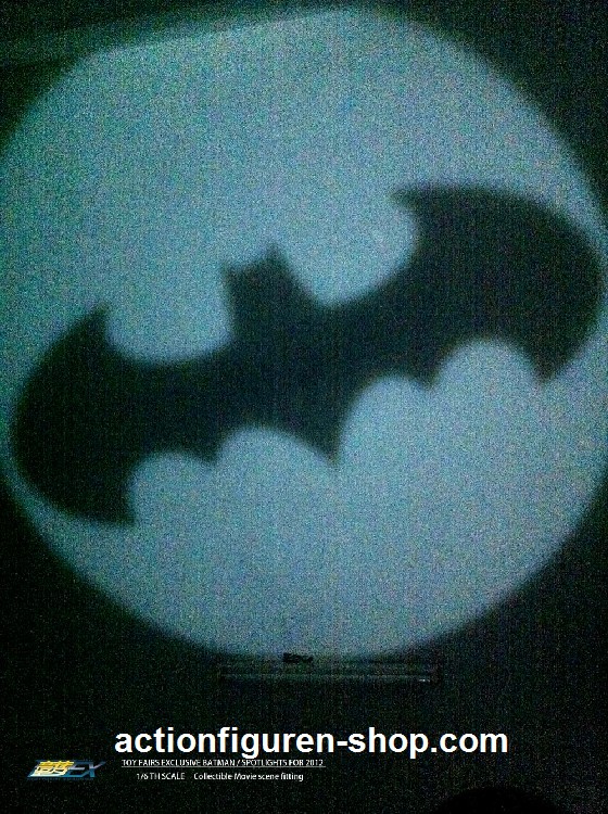 DrExLi-12 Bat Spotlight /working LED - in 1:6 scale