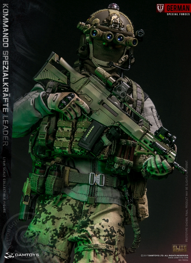 DA78054-09 Kommando Spezialkräfte (KSK) - Leader - beschädigte Box