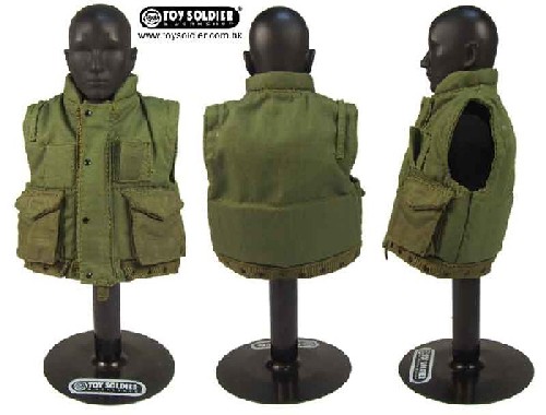 TS-908-02 Bounty Hunter Babe