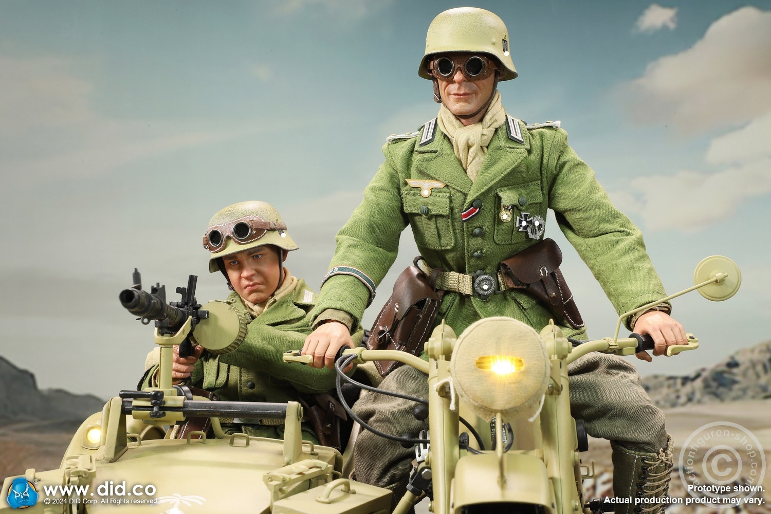 German Zündapp KS 750 Motorcycle with sidecar (Sand) - in 1/6 scale