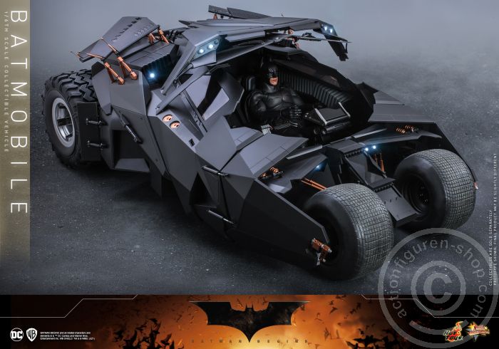 Batman Begins - Batmobile