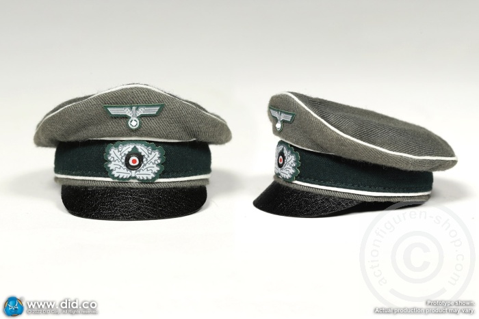 80159-33 Winter - WWII German Wehrmacht Infantry Oberleutnant