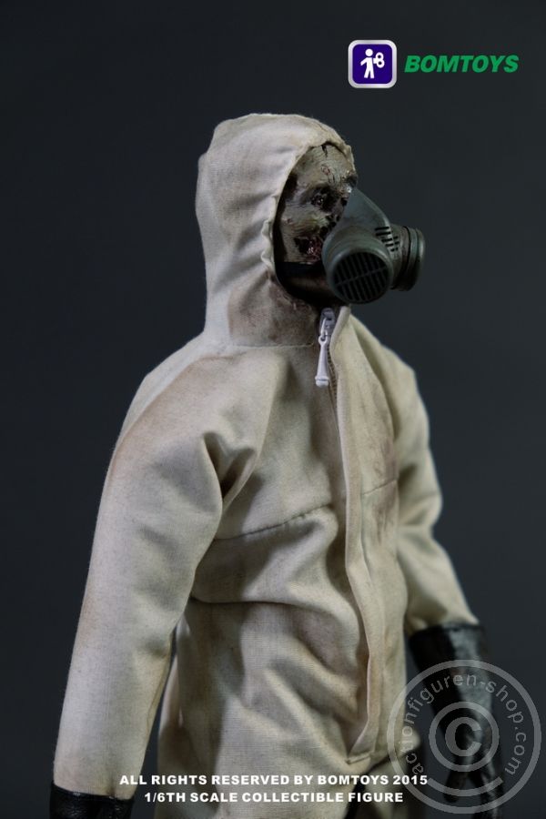 BT002-18 Scientist Zombie