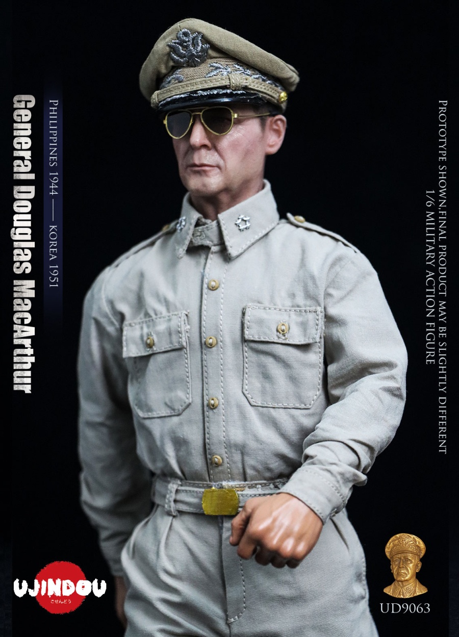 General Douglas MacArthur - Philippines 1944 - Korea 1951 - in 1/6 scale