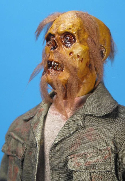 S21120-13 The Dead - Biohazzard - Subject 138 - The Street Prophet