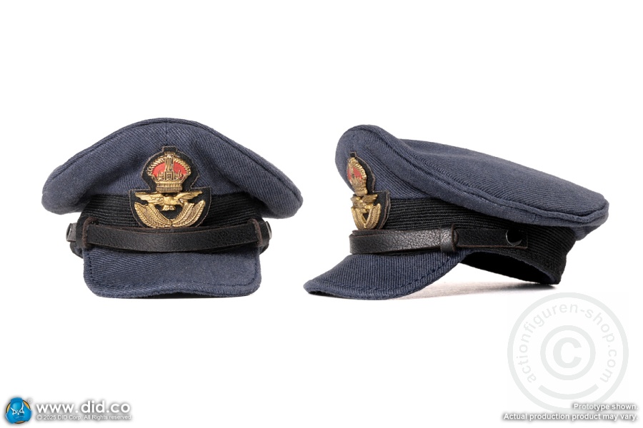 Tom - WWII British Pilot Squadron Leader - in 1/6 scale Tom - WWII British Pilot Squadron Leader - in 1/6 scale