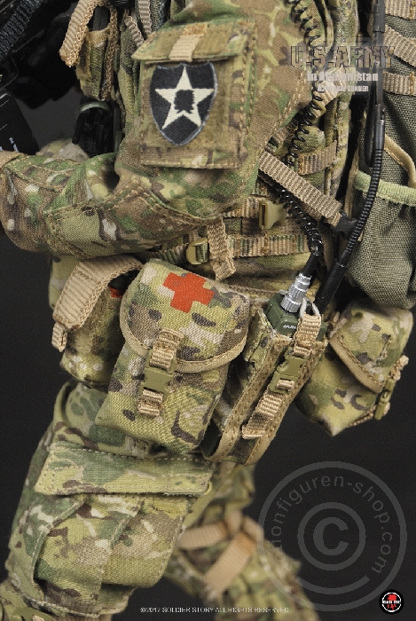 SSt068-30 U.S.Army in Afghanistan M249 SAW Gunner