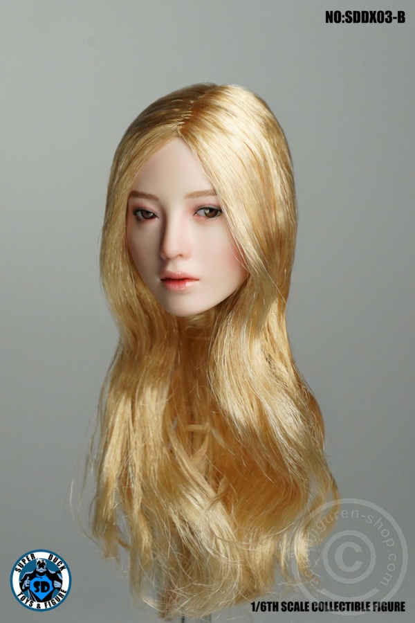 Female Character Kopf w/ movable Eyes