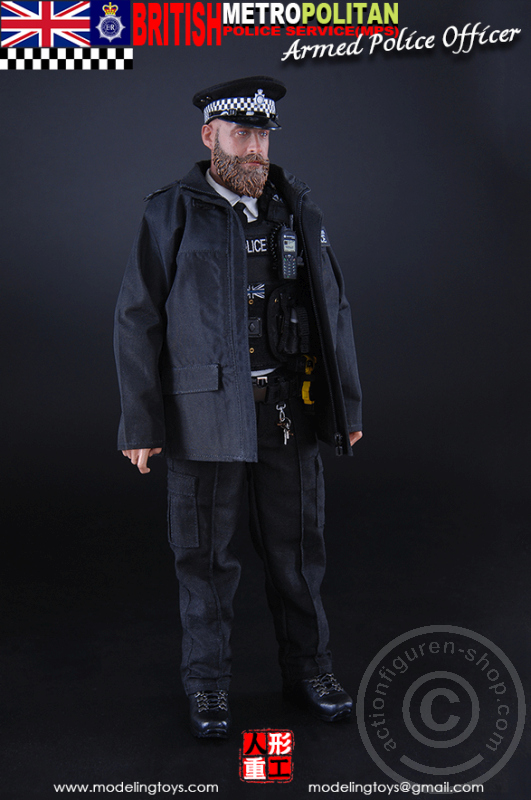 S9002-17l4syFiSK0P5Fi British Metropolitan Armed Police Officer