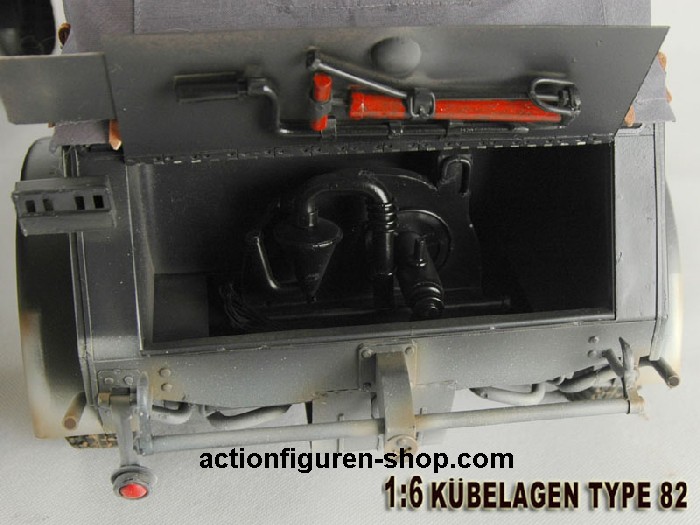 TM082-08 Kübelwagen Typ 82 - camo