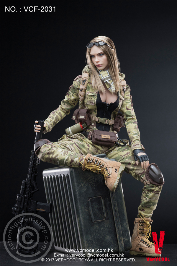 VCF2031-12 Villa - MC Camouflage Women Soldier