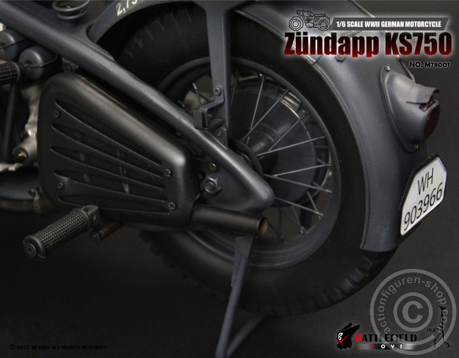 M78001-12 Zündapp KS750 Motorrad - camo