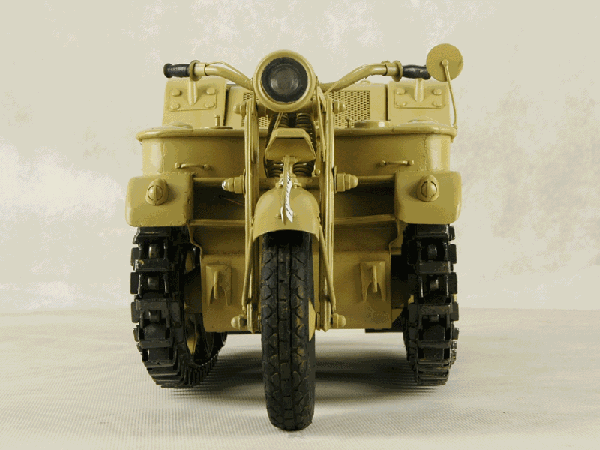 sdKfz2_Y-00 Kettenkrad - Sd.Kfz.2 - Sand