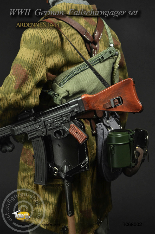 TCT68002-05neLAABQjI4dFx German WW-II Fallschirmjäger Soldat Set