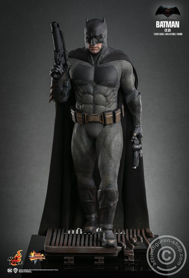Batman v Superman: Dawn of Justice - 1/6th scale Batman (2.0) - MMS731 Batman v Superman: Dawn of Justice - 1/6th scale Batman (2.0) - MMS731