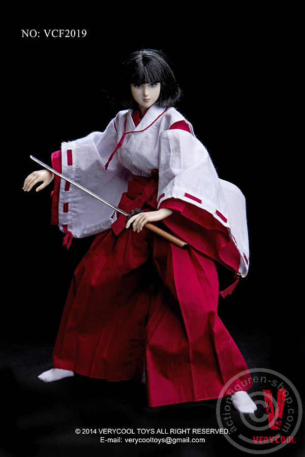 Miko Outfit Set