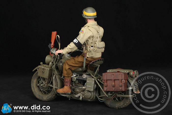 80116-34 Bryan - 2nd Armored Division MP
