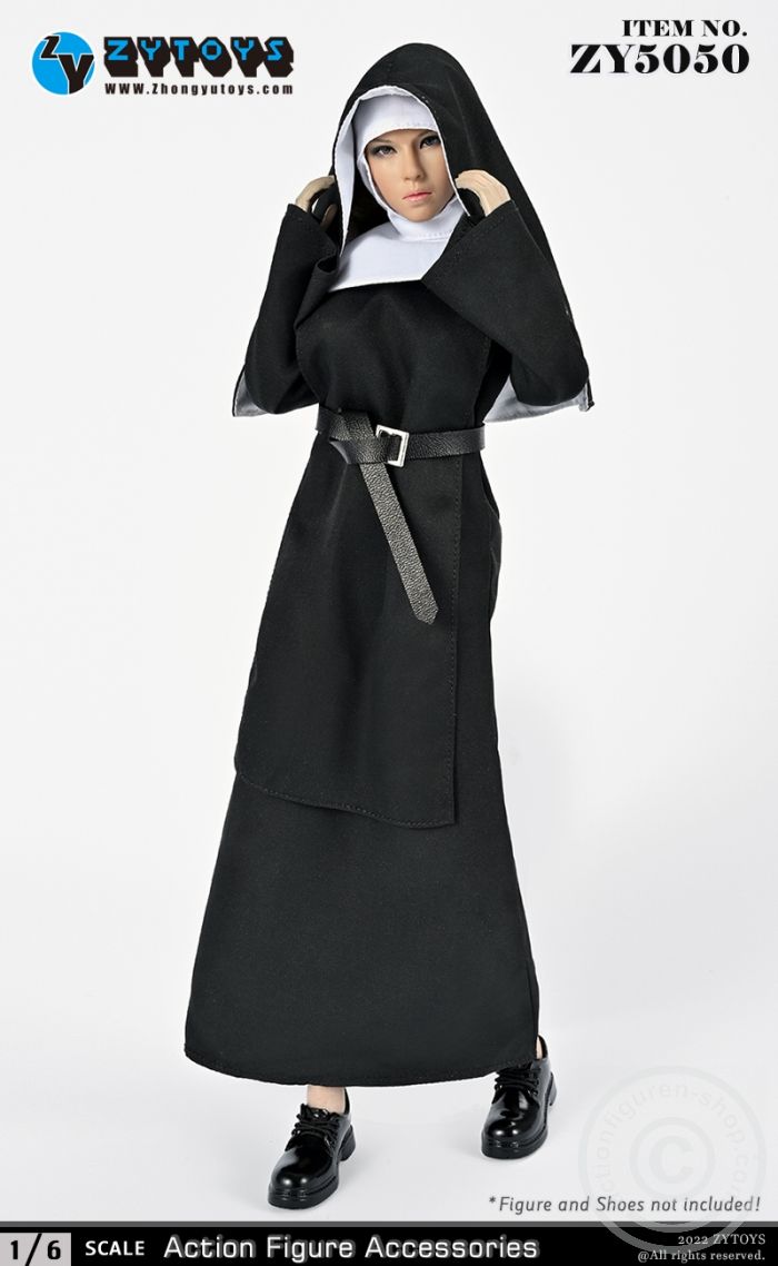 The Nun Cloth Set