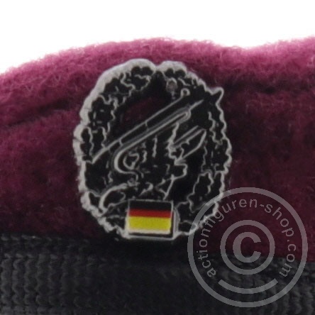AFSb04-07 Barett - FJ - Bundeswehr - wein-rot mit Abzeichen